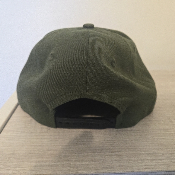 Miami Heat New Era Olive 9FIFTY Snapback Hat Mens Cap NBA Basketball - Picture 2 of 5